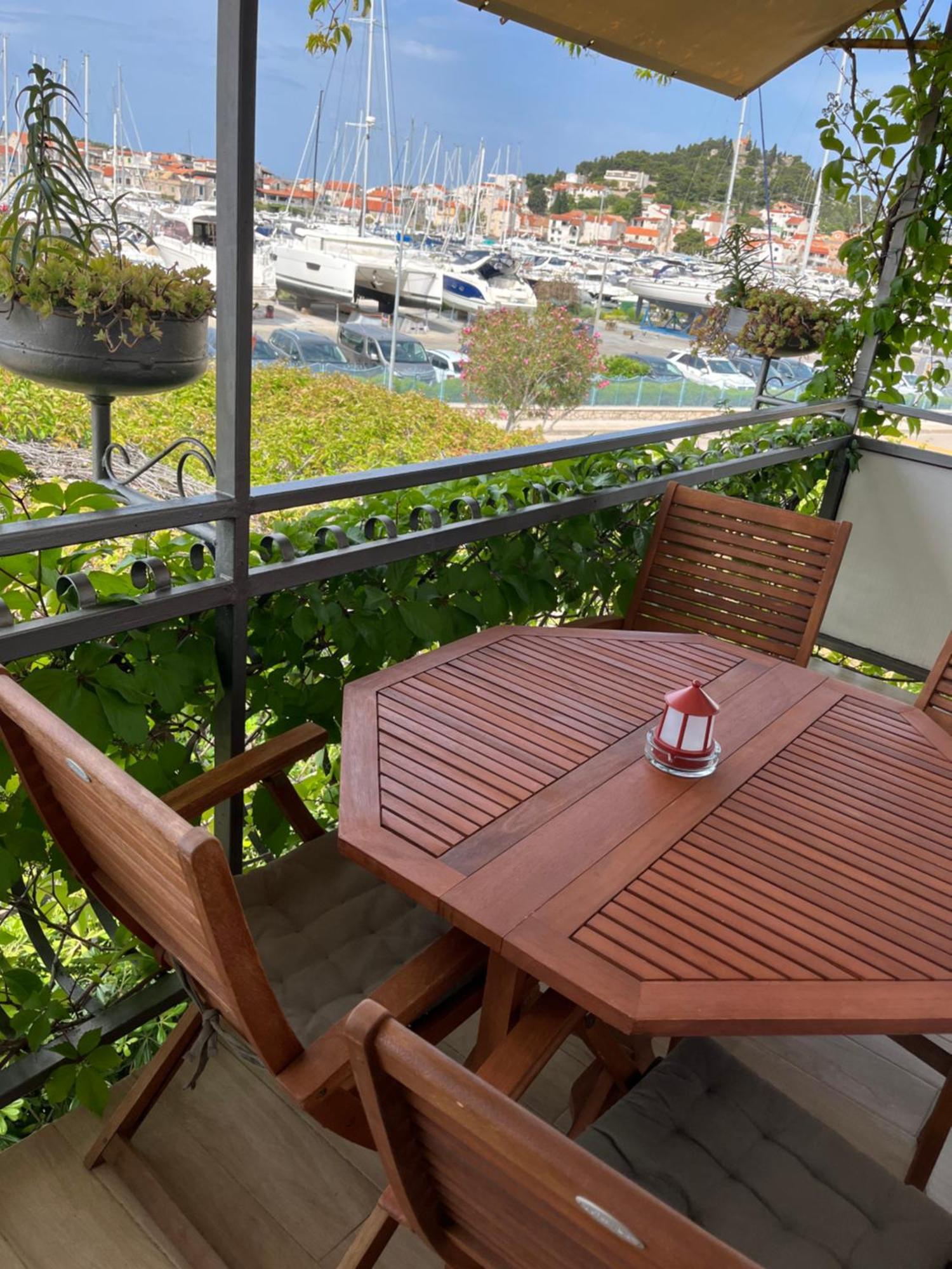 Sunny Day Apartments Tribalj Exterior foto